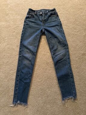 American Eagle mom jeans